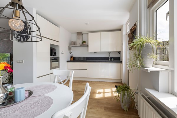 Medium property photo - Koningin Julianastraat 101, 4153 BX Beesd